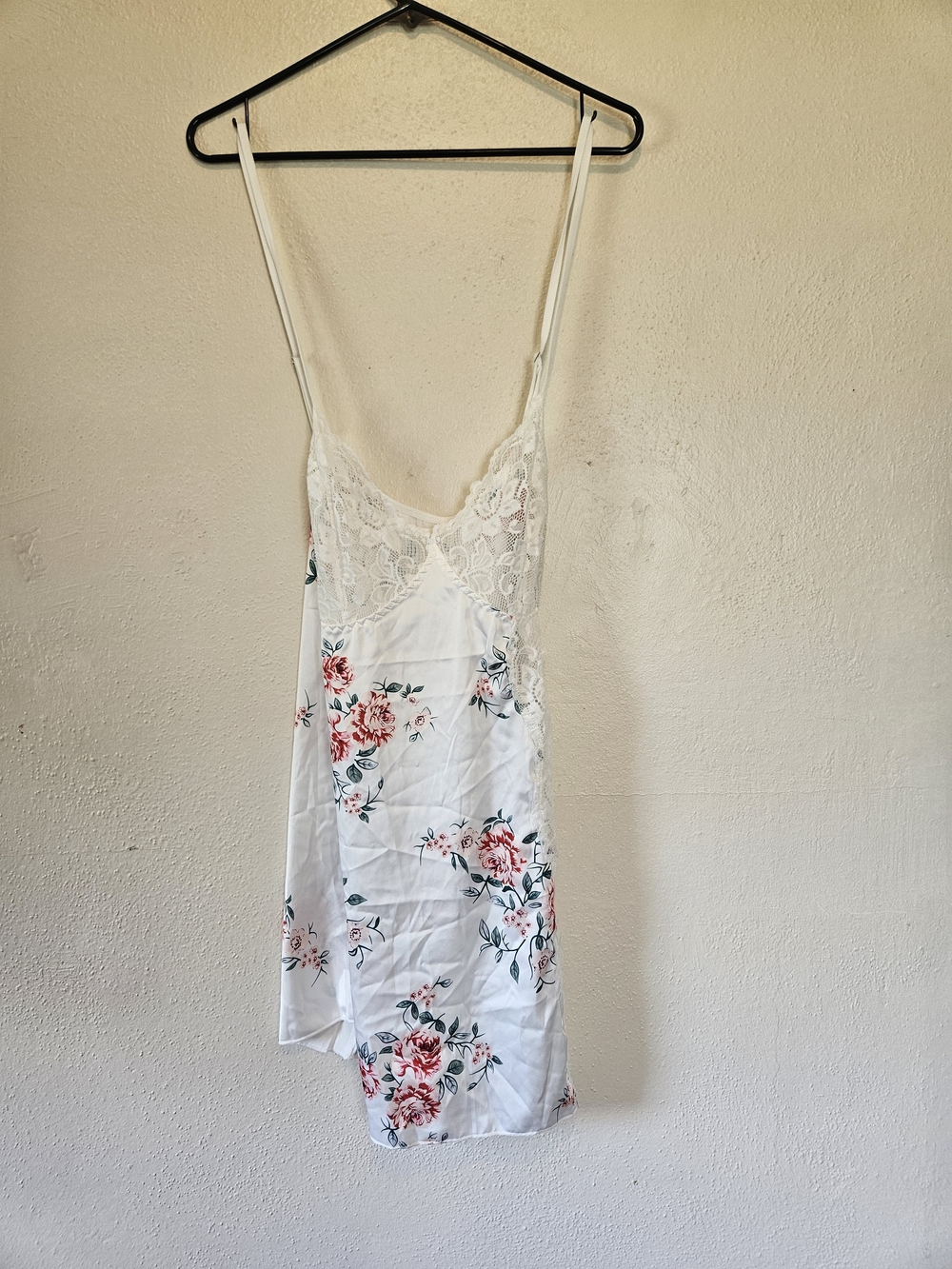 Lace-Trim Floral Lingerie - White with Pink Roses